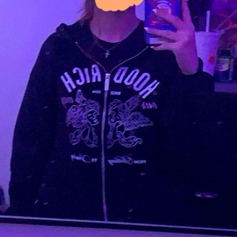Veste hoodrich 
homme ou femme 
En très bonne état